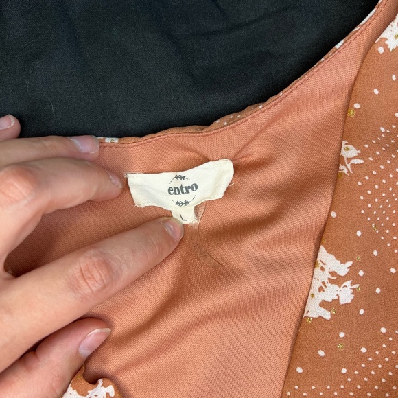 Entro size L dusty pink ruffly dress - Picture 6 of 11